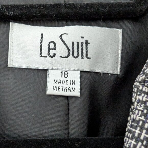 Le Suit Skirt Suit Size 18 - Picture 3 of 3